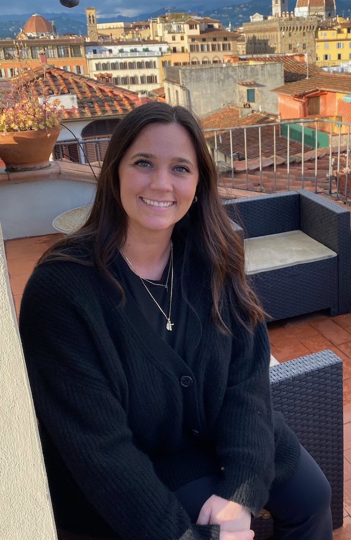 Olivia, assistant and head of hiring and recruiting at Barlow's Consulting